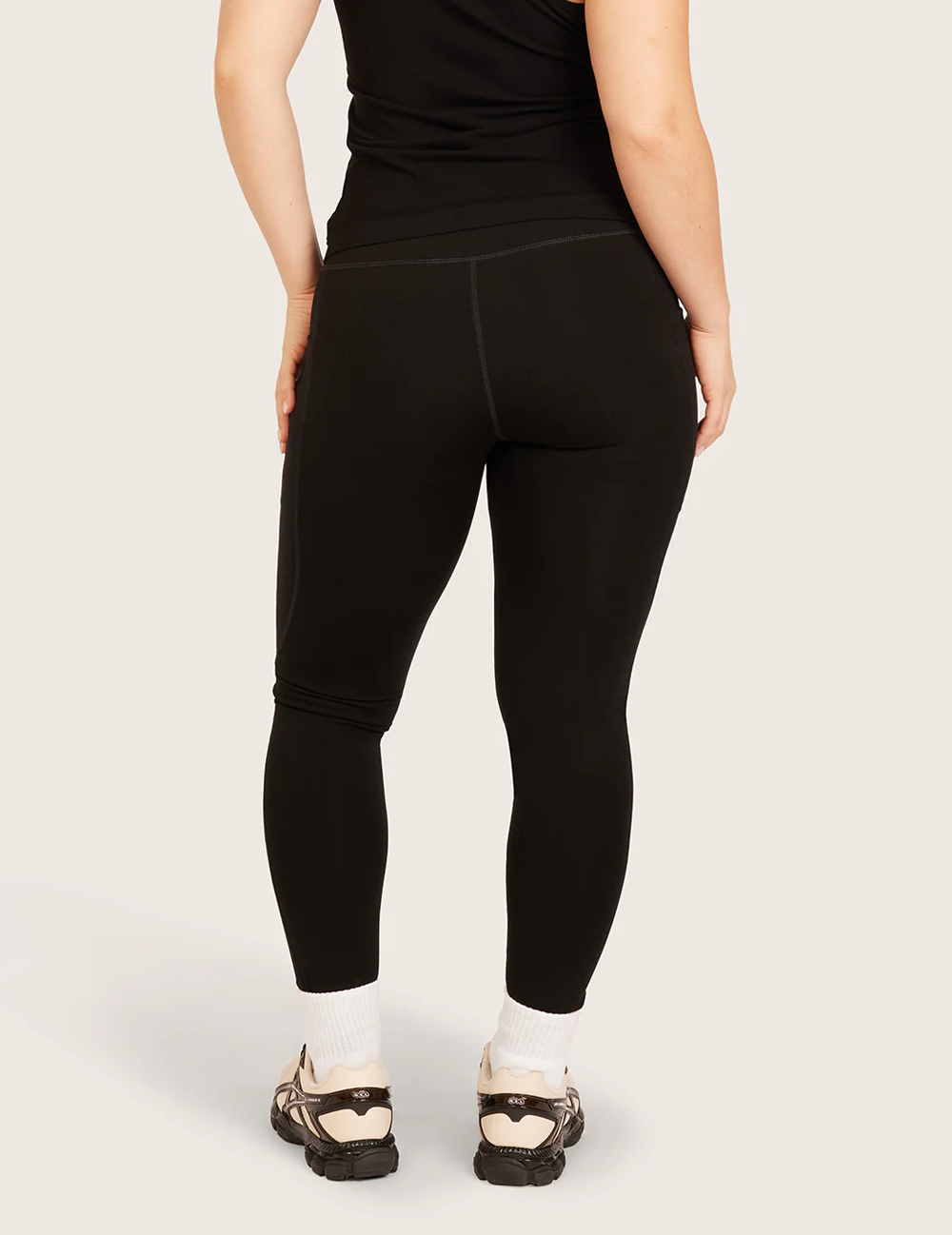 Forme™ Högmidjade Leggings med Ficka