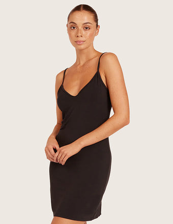 Bas Underklänning med V-hals