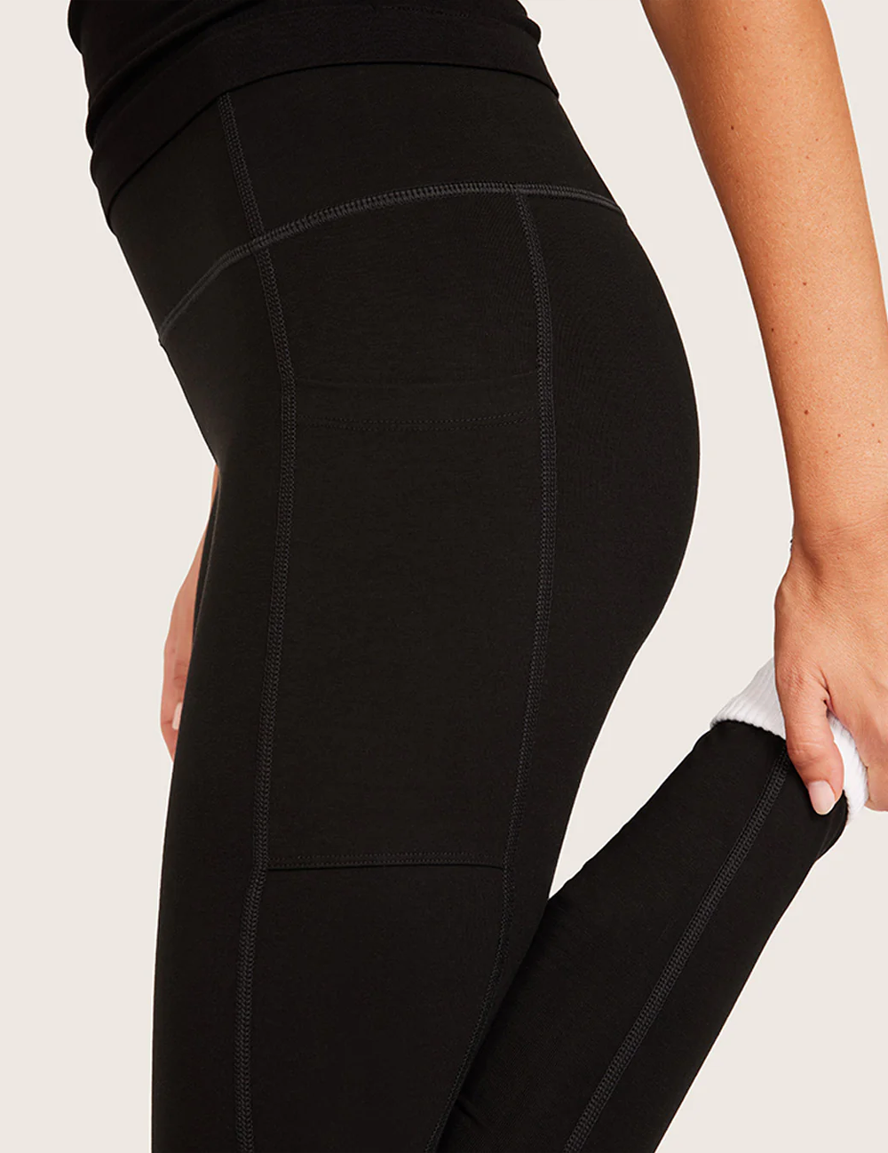 Forme™ Högmidjade Leggings med Ficka