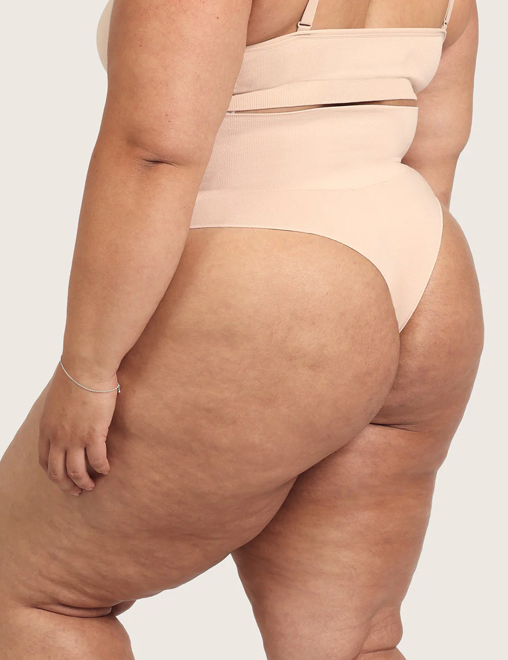 Shapewear Högmidjad G-Sträng