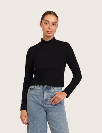 Ribbad Topp med Polokrage